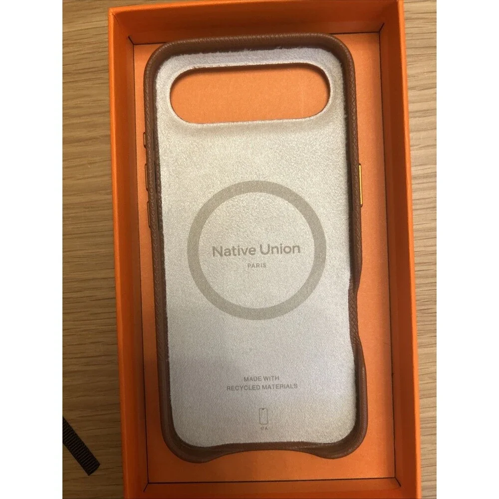 LONLI Urban Pebbled Leather iPhone 17 Air Case with Camera Control Magsafe Saddl